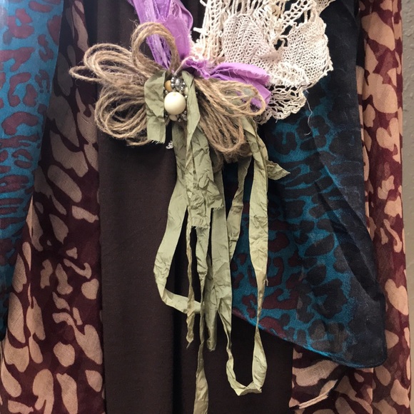 UNIQUE HANDMADE SCARF - Picture 4 of 6